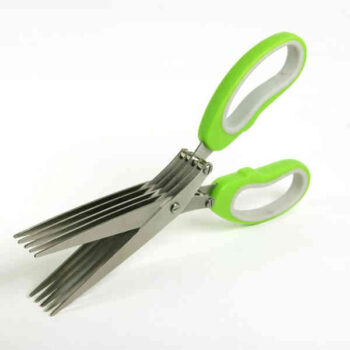 Chop Herbs Easily with Five-Blade Scissors
