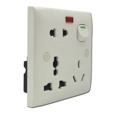 8 Pin 13A 250V White Color multi socket light switch socket MA Brand