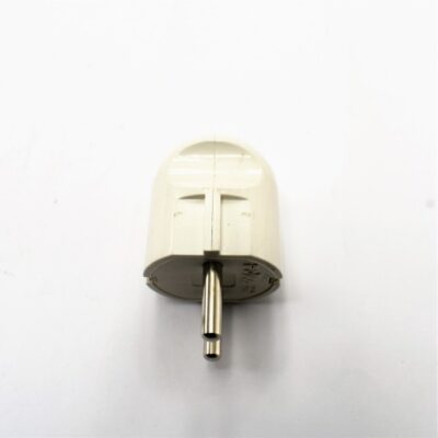Plug 2pin Round Pokka 16A 250V – Upgrade Your Power Connections with Enhanced Performance, Safety, and Convenience