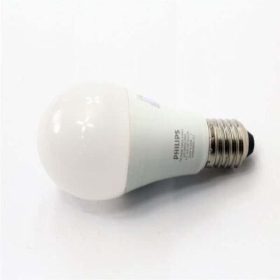 Philips LED Bulb 7W 6500K E27 – Pure White Light, Energy Efficiency, and Lasting Radiance